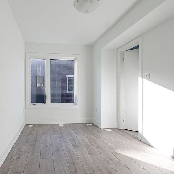 For Lease - 66 Long Branch Avenue Unit# 16, Toronto, Ontario - Photo 1