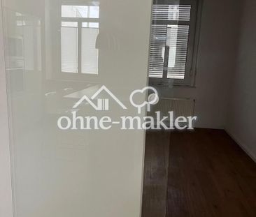 Hauscharakter Charmante 5,5-Zimmer-Altbauwohnung mit Einbauküche un... - Photo 6