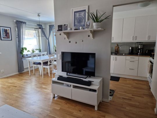 Tåhättevägen, Stockholm, Hägersten - Photo 1