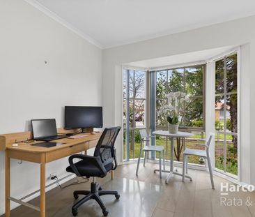 11 Woolnough Drive, Mill Park, Vic 3082 - Photo 6