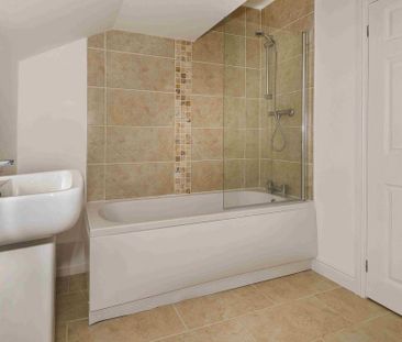 3 bedroom terraced house to rent - Photo 3