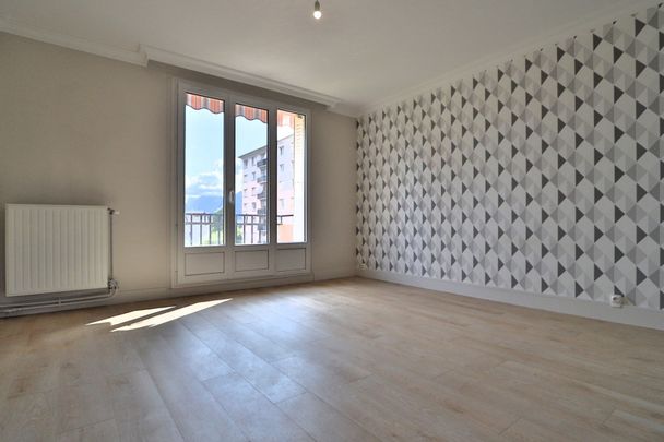 Location Appartement 3 pièces 63m² ST MARTIN D HERES 38400 - Photo 1
