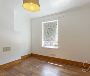 2 bedroom - Photo 1