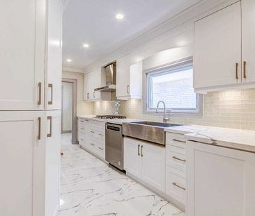 For Lease - 330 Sammon Avenue, Toronto, Ontario - Photo 2