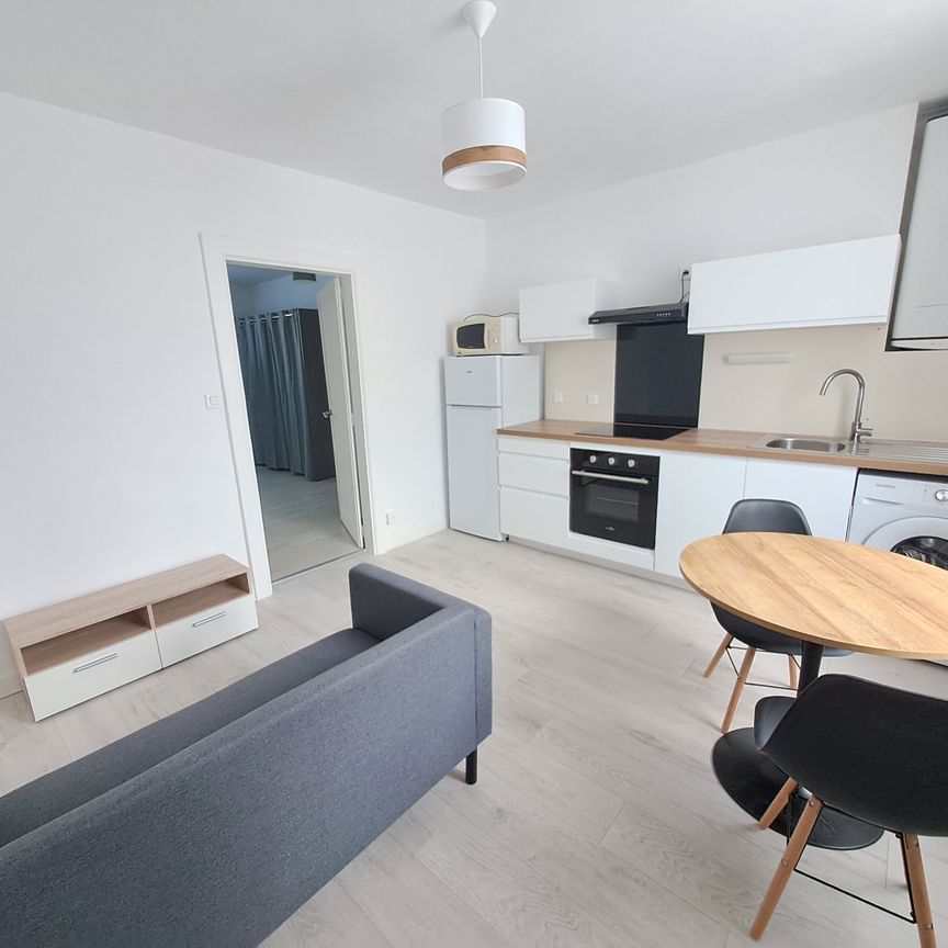 Appartement T2 rénové et meublé - Photo 1