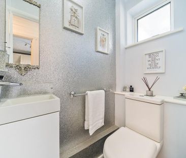 3 bedroom terraced house to rent - Photo 4