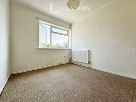 2 bedroom bungalow to rent Pembrey Close, Norwich, NR3 - Photo 2