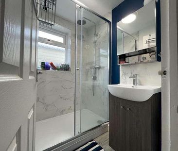 Contemporary Bed House // Jul, LN1 - Photo 6