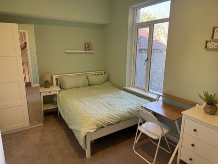 6 Bed Maisonette, Bath Road, BS4 - Photo 4