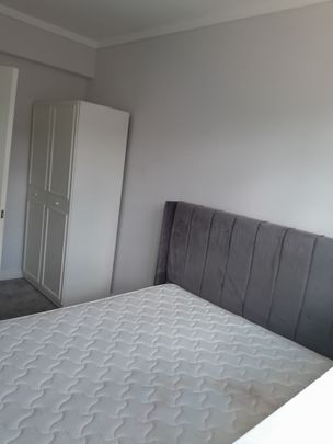 Room in a Shared House, Kirkdale Corner, SE26 - Photo 1