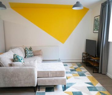 1 bedroom in a house share to rent - Photo 1