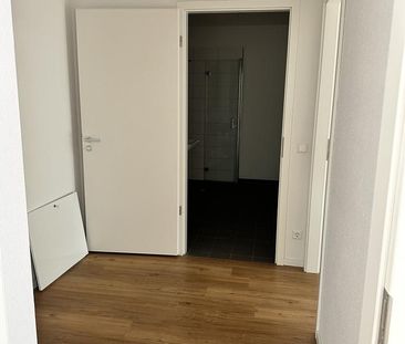 Bezugsfertige Wohnung - Einfach Möbel rein und Füße hoch! - Foto 1