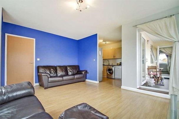 Admiralty Close, West Drayton, UB7 - Photo 1