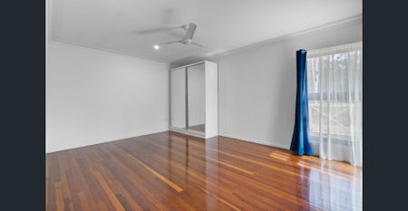 Private, Renovated Acreage Living in Serene Coominya - Photo 4