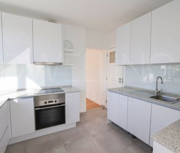 3 room luxury Flat for rent in Cascais, Lisbon - Photo 4