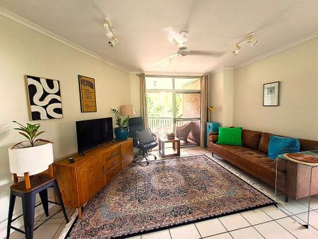 2-bedroom shared own room, Queen Street - Photo 2