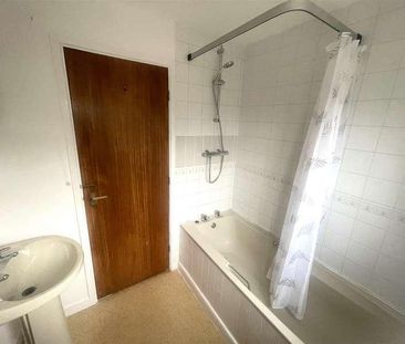 Springfield Glade, Malvern, WR14 - Photo 5