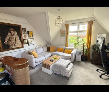 1 Bed Flat, Redland, BS6 - Photo 1