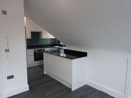 Neeld Crescent, London, NW4 - Photo 3
