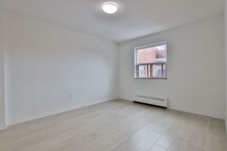 For Lease - 888 Glen Street Unit# 423, Oshawa, Ontario - Photo 4