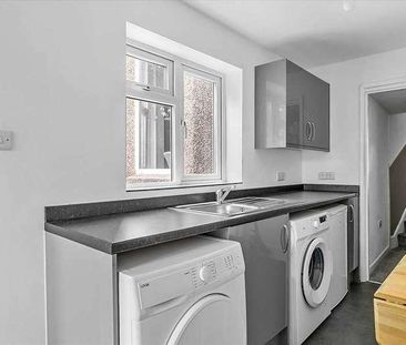 Lisson Grove, Plymouth, PL4 - Photo 1