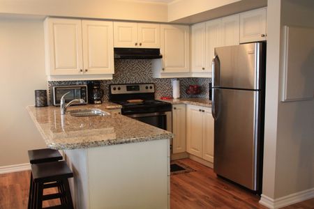 For Lease - 10 Joseph Trail, Collingwood, Ontario - Photo 5