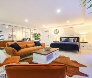 1a/44 Tamborine Street, Mermaid Beach QLD 4218 - House For Rent | D... - Photo 1