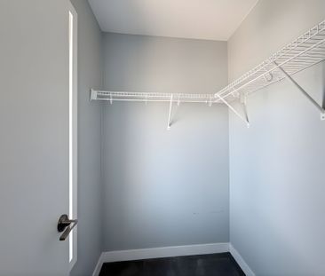 For Lease - 1890 Rymal Road Unit# 158, Hamilton, Ontario - Photo 5