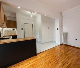 Studio/Γκαρσονιέρα για ενοικίαση - Κυψέλη, - Photo 1