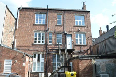 1 bedroom flat to rent - Photo 5