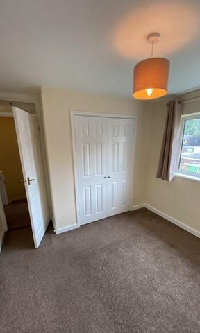 3 bedroom terraced house to rent - Photo 5