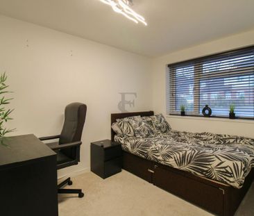 3 bedroom terraced house to rent - Photo 5