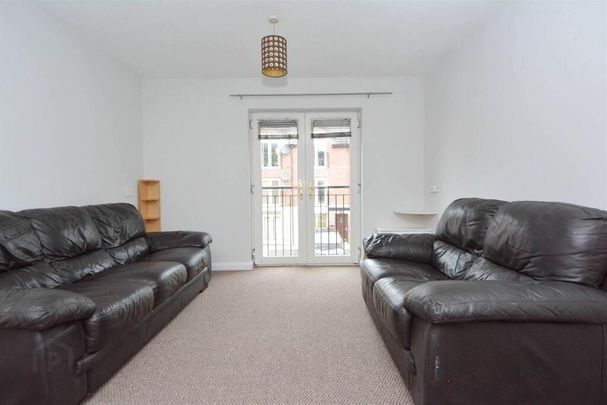 24 Maldon Court, Belfast, BT12 6GY - Photo 1