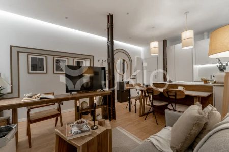 Apartamento de alquiler en Calle de Ríos Rosas, Ríos Rosas - Nuevos Ministerios - Foto 2