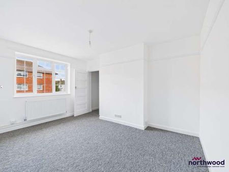 Roselands Avenue, Roselands, Eastbourne, BN22 - Photo 4