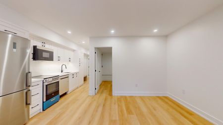 For Lease - 656 Annette Street Unit# B1, Toronto, Ontario - Photo 2
