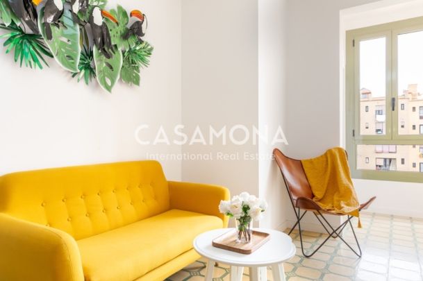 Bright Double Room in Eixample Dreta with Coworking Access - Photo 1