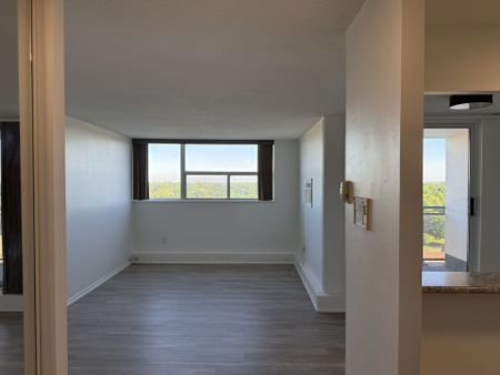 For Lease - 2900 Battleford Road Unit# 1008, Mississauga, Ontario - Photo 4