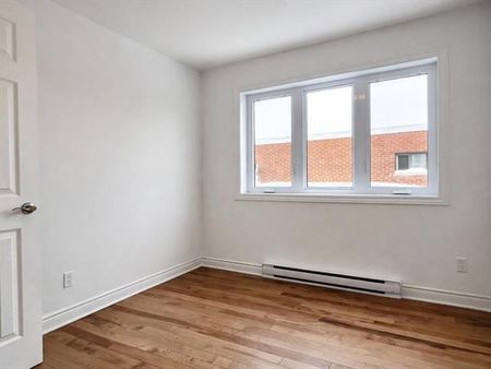 11840 Av. André Dumas - Photo 2