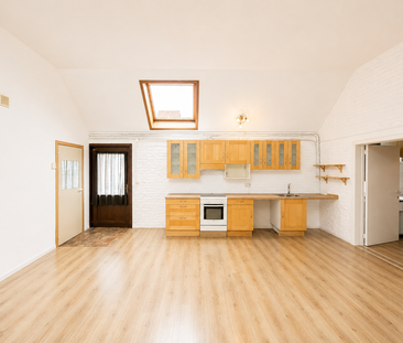 Appartement te huur in Koekelberg voor € 1.625 met 4 slaapkamers - Photo 2