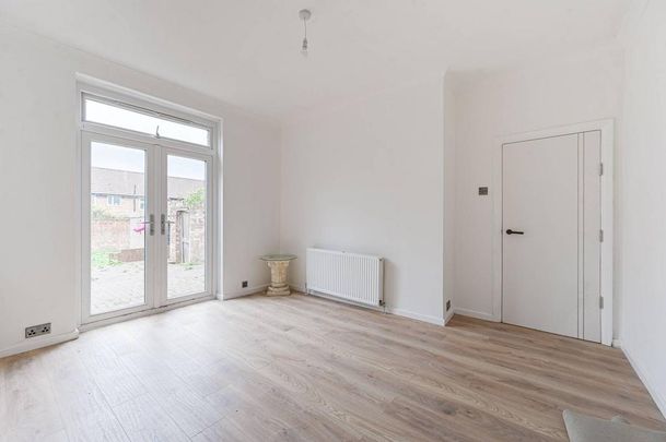 3 bedroom house to rent - Photo 1