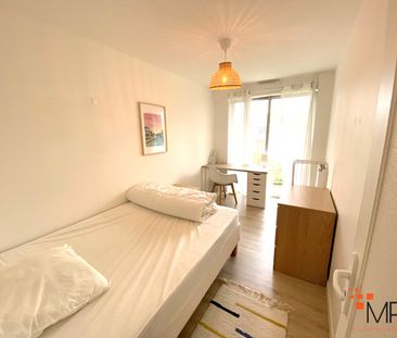 Location Appartement 5 pièces 85m² - Photo 2