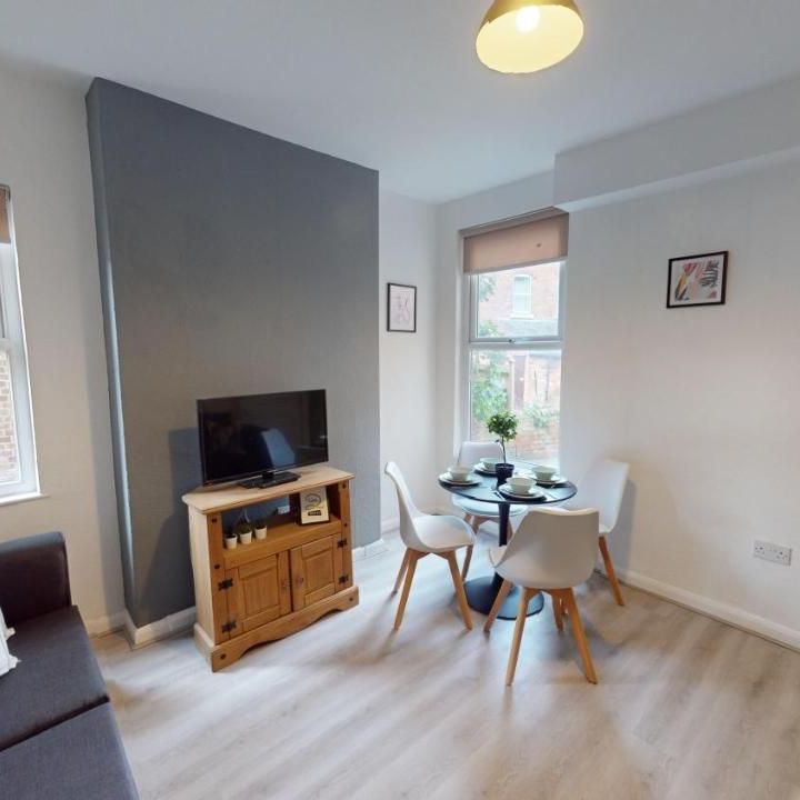 276 Queens Road, NG9 2BD, NOTTINGHAM - Photo 1