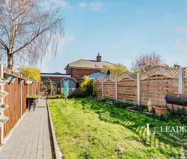 2 bedroom terraced house to rent - Photo 4