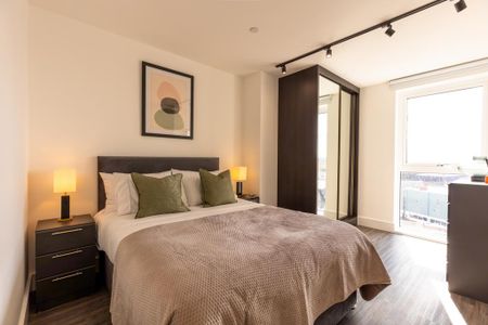 3 bedroom apartment to rent - Photo 4