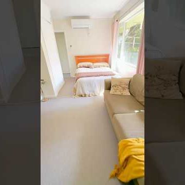 This beauty is such a cutie - Photo 1