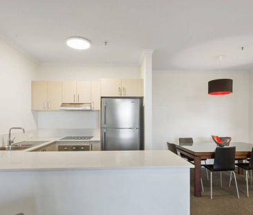 1711/333 Exhibition Street, Melbourne VIC 3000 - Apartment For Rent... - Photo 6