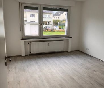 Erdgeschoss Wohnung mit Süd-Balkon in begehrter Wohnlage. - Foto 2