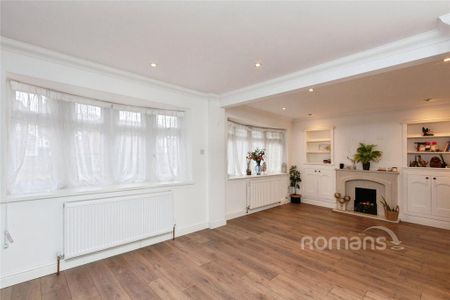 4 bedroom detached house to rent - Photo 2