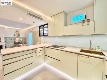 Casa adosada de alquiler en Guadalmina Baja - Photo 2